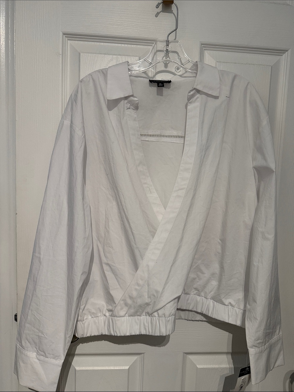 NWT Tahari Ivory Pullover Wrap-Front Cotton Top. Size XL.